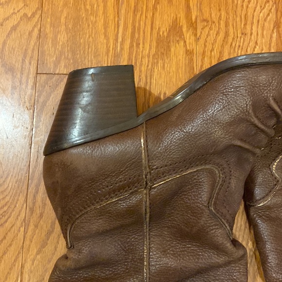 Size 9 Raw Hide Boots - Picture 3 of 5